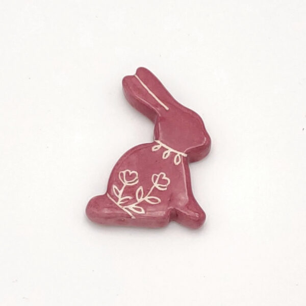 Magnet décoratif en céramique rose en forme de lapin