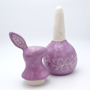 Oya lilas en céramique en forme de lapin