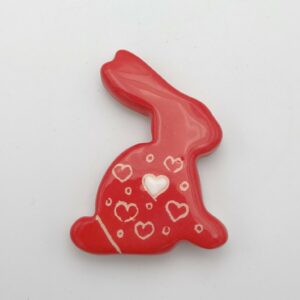 Magnet céramique en forme de lapin rouge