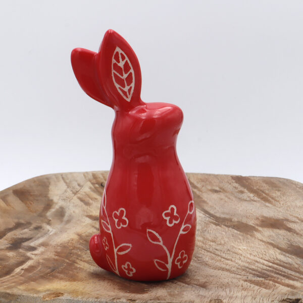 Petit lapin en céramique rouge