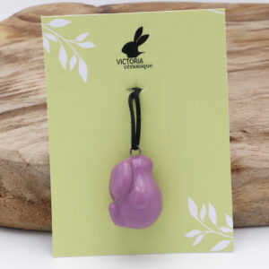 Pendentif violet en céramique en forme de lapin