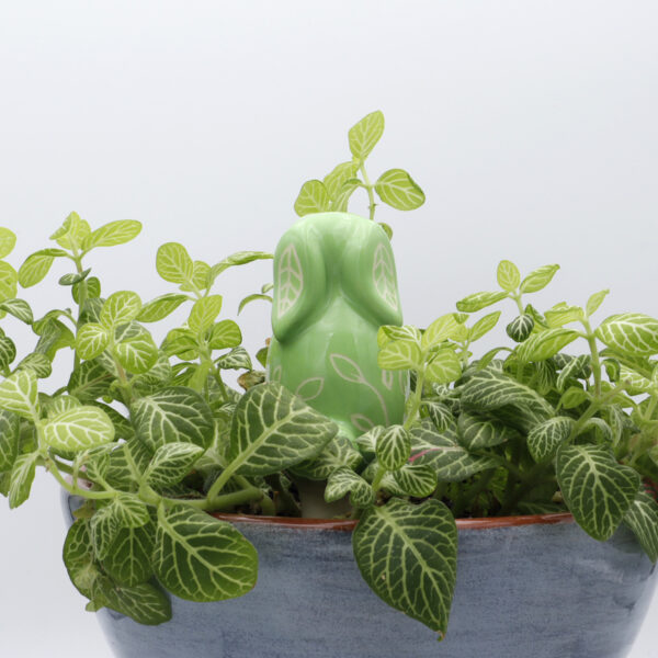 Lapin en céramique vert à planter pour décorer les plantes