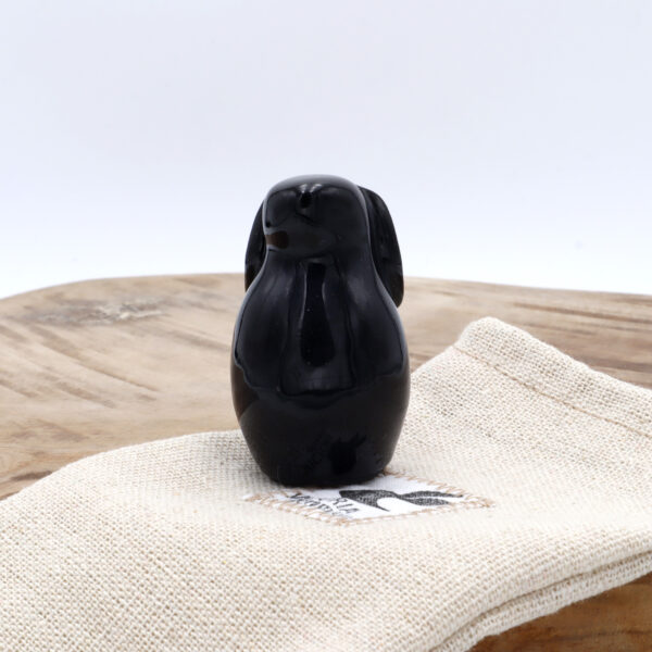 Petit lapin en céramique noir