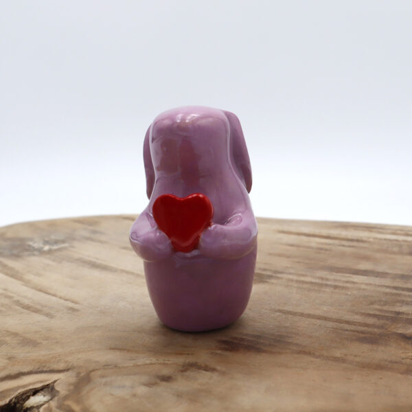 Lapin décoratif en céramique avec un cœur Victoria Céramique