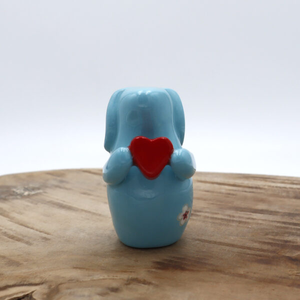 Lapin décoratif en céramique avec un cœur Victoria Céramique