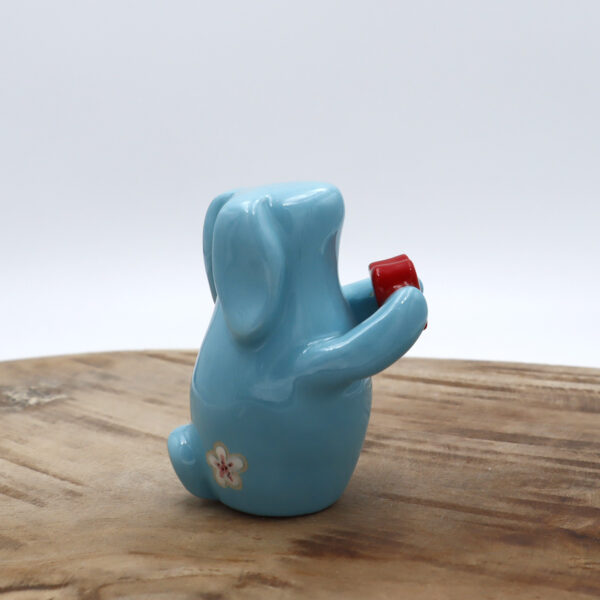 Lapin décoratif en céramique avec un cœur Victoria Céramique