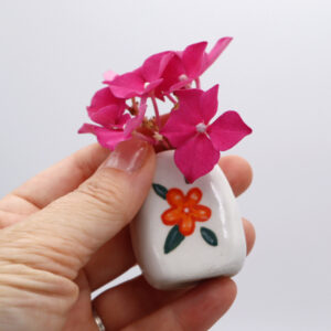 Vase à pâquerettes décoré - Victoria Céramique