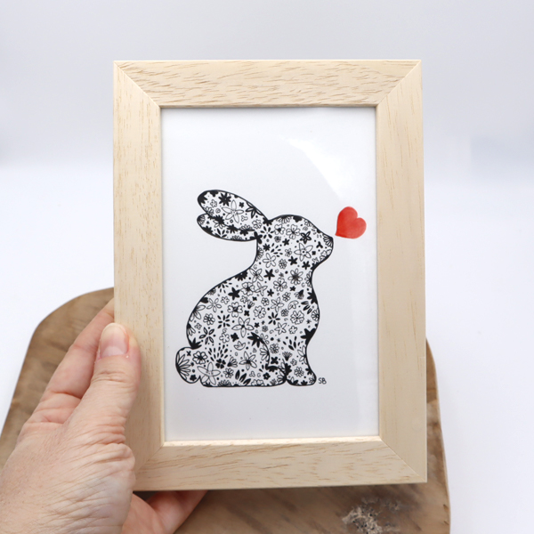 Dessin original lapin cœur dans son cadre Victoria Céramique