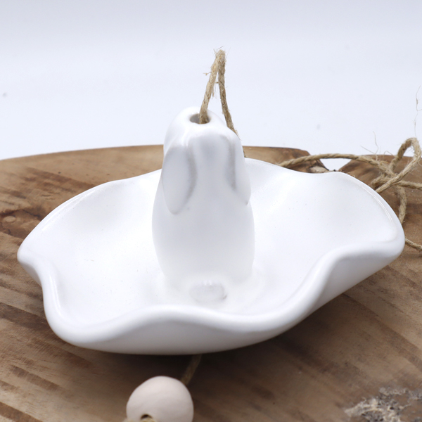 Abreuvoir à oiseaux blanc avec un lapin Victoria Céramique