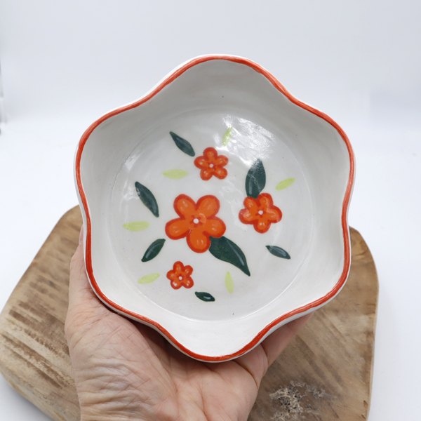 Coupelle fleurie en grès - Vide-atelier Janvier 2026 #42