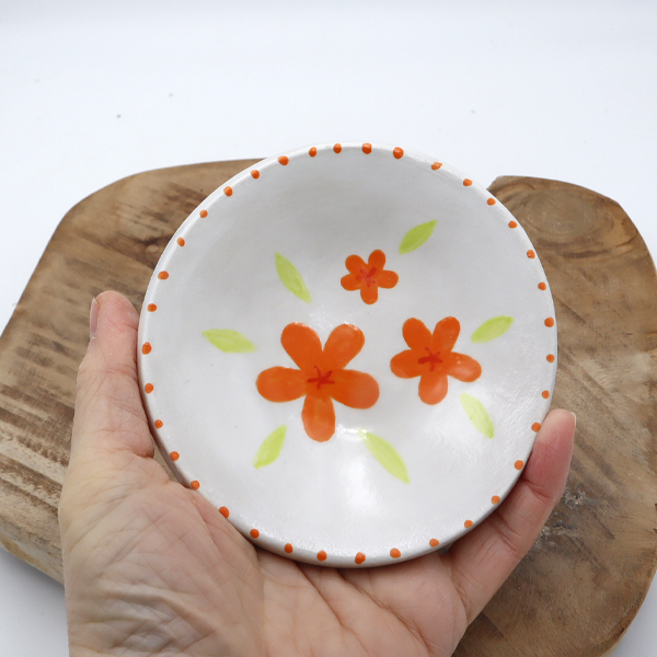 Coupelle fleurie en grès - Vide-atelier Janvier 2026 #37