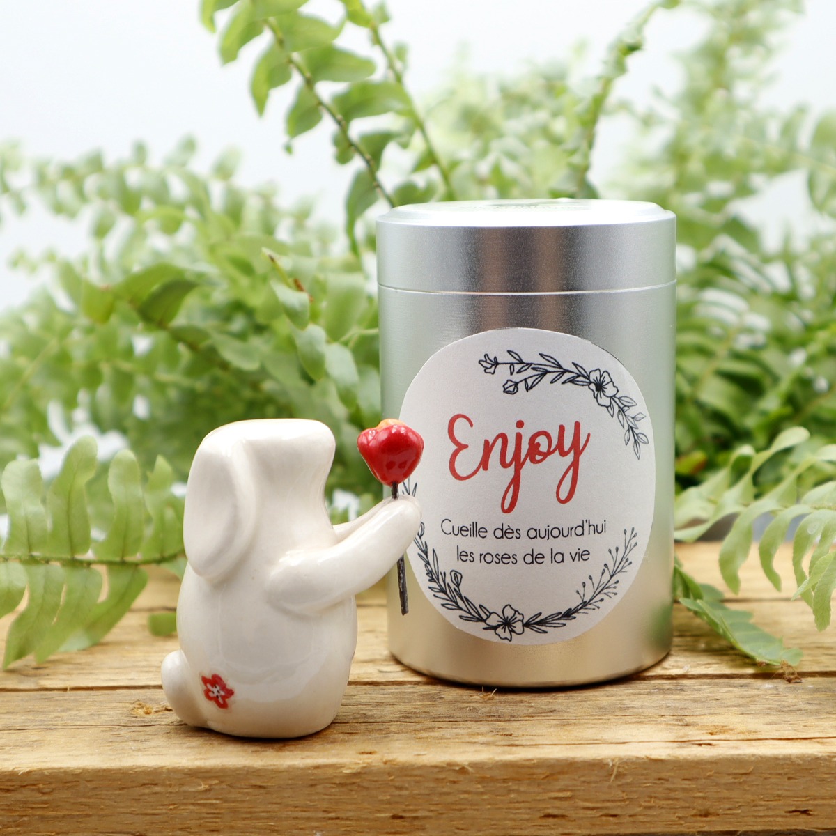 Lapin porte-Bonheur Enjoy en céramique dans sa boite métal