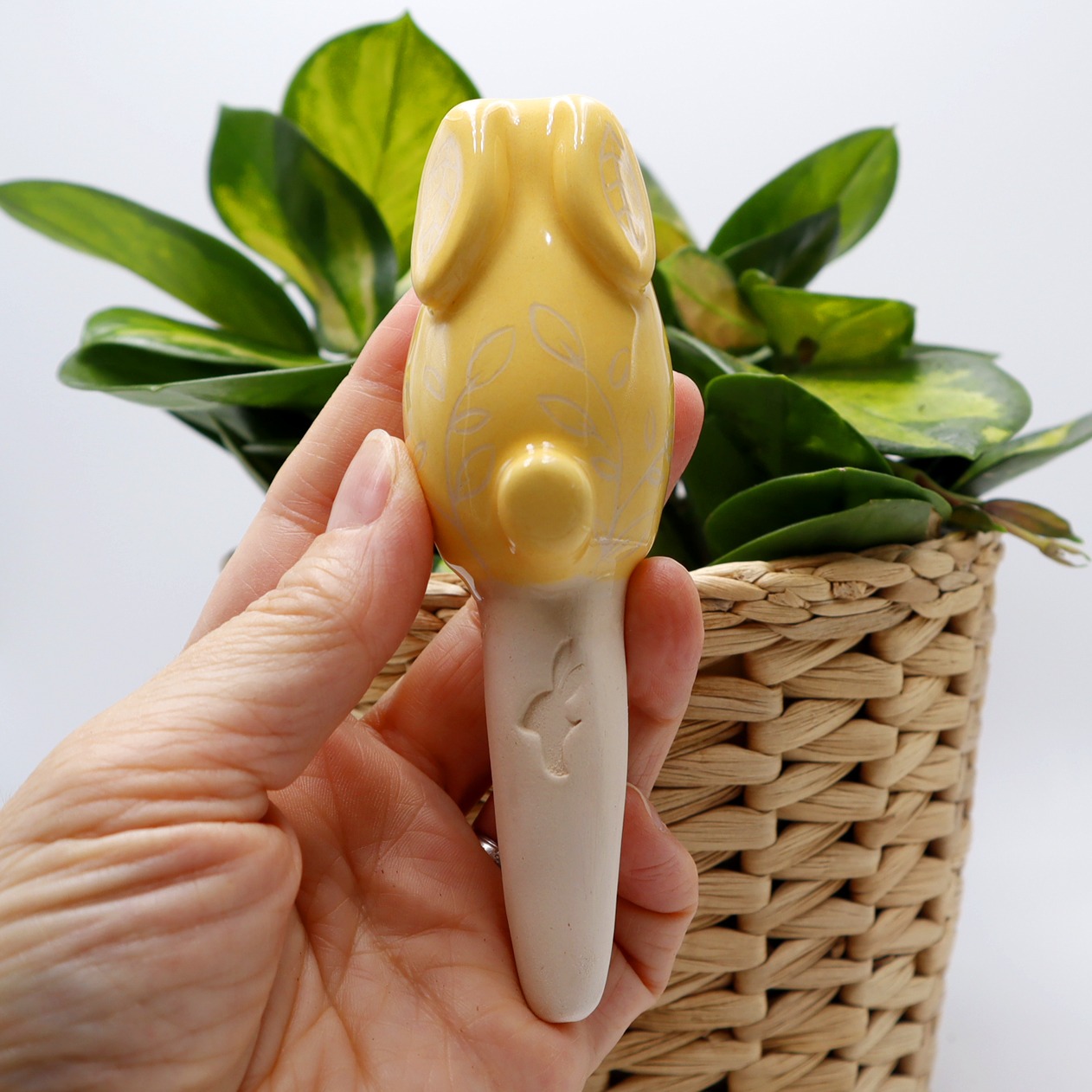 Lapin décoratif jaune à planter Victoria Céramique
