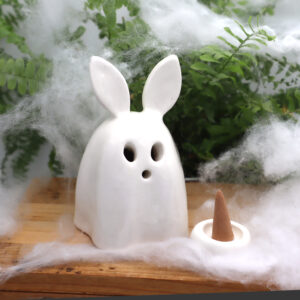 Lapin brûle-encens fantome Victoria Céramique
