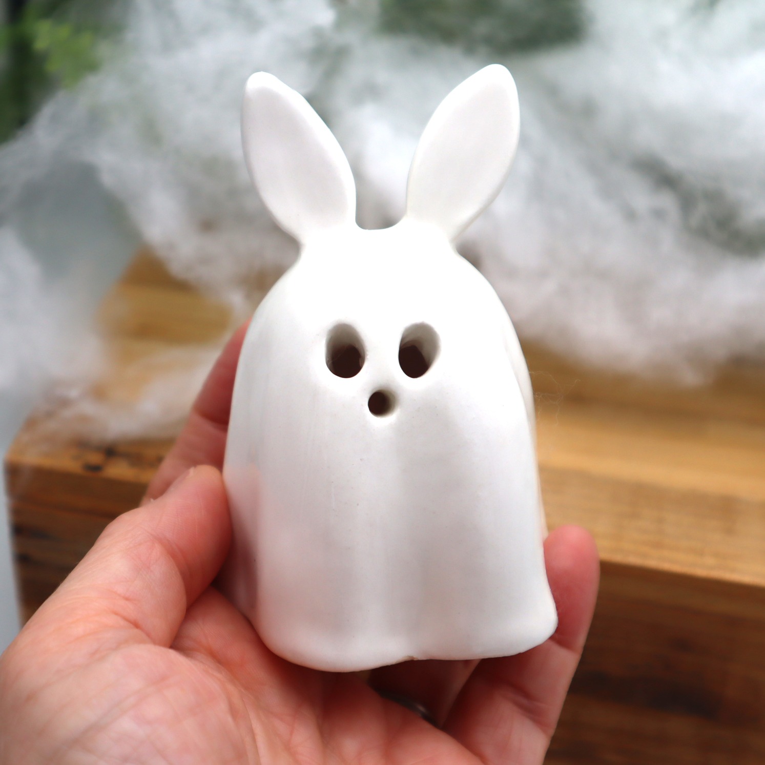 Lapin brûle-encens fantome Victoria Céramique