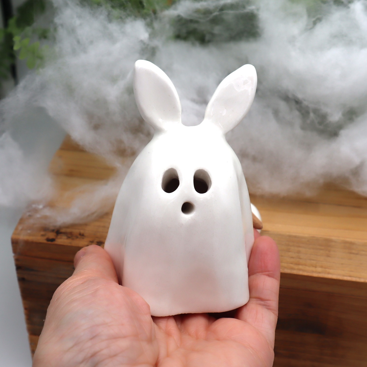 Lapin brûle-encens fantome Victoria Céramique