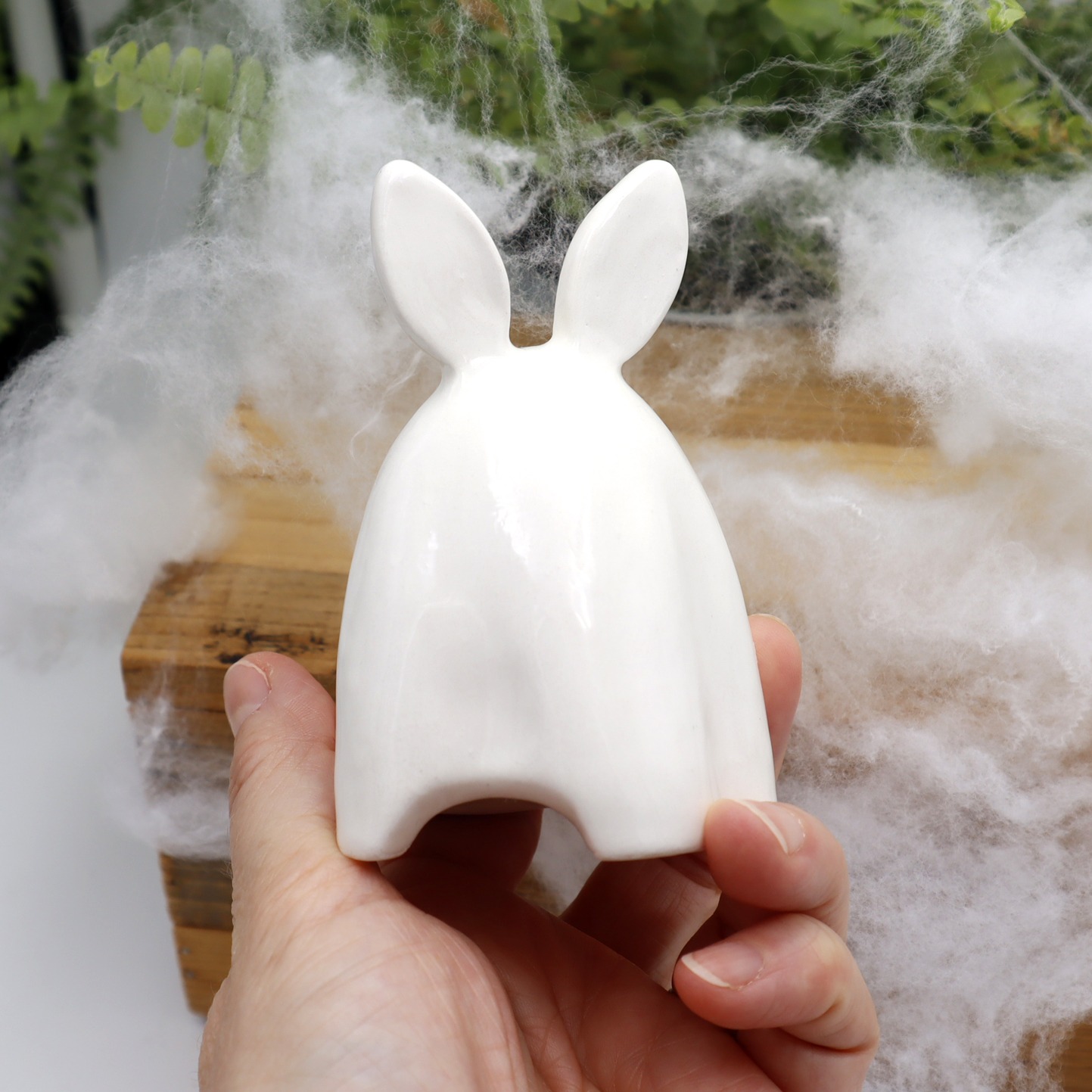 Lapin brûle-encens fantome Victoria Céramique