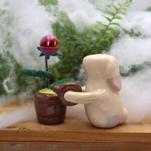 Lapin Frankenstein et sa plante carnivore 6 cm Victoria Céramique
