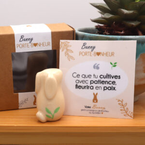 Lapin porte bonheur beige Victoria Céramique